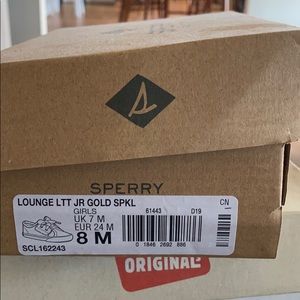 Toddler girl size 8 Sperry